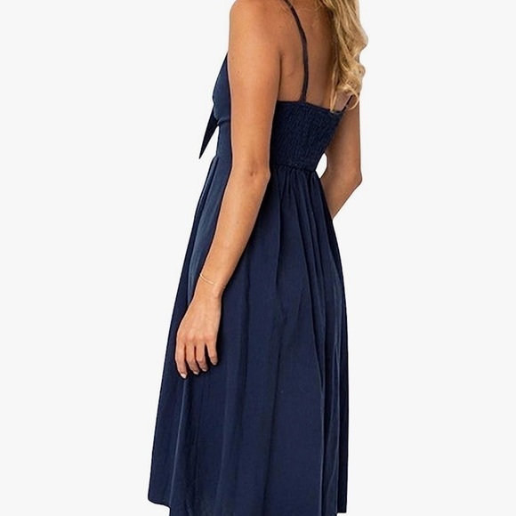 V-neck Midi Spaghetti Straps Backless Summer Sundress with Pockets - Picture 3 of 11